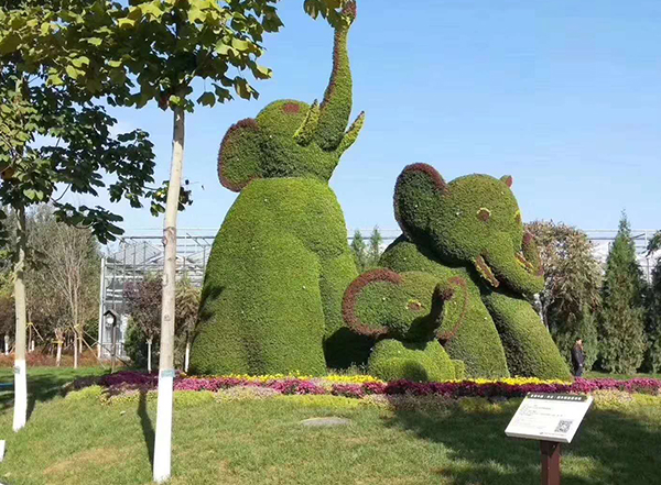 潍坊市大型园林景观绿雕造型设计